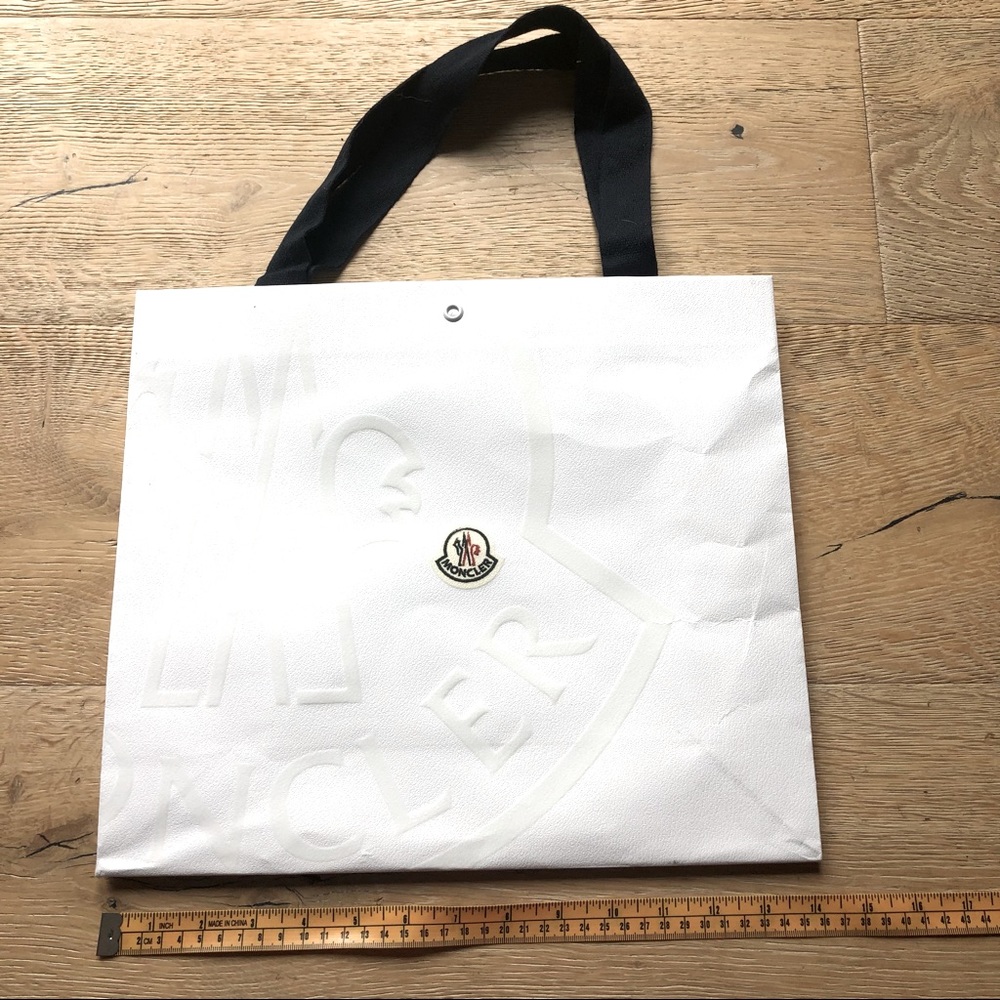 Moncler  paper shopping bag price firm!